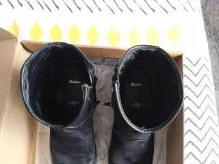 Botines negros