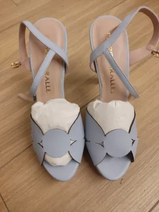 Sandalias de tacón azules