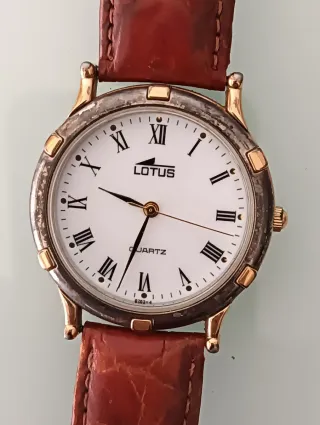 Lotus Quartz Reloj Correa Marrón y Dorado
