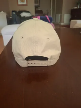 Gorra New Era Beige/Gris Logo Bulls