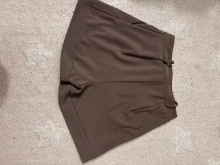 Bermudas beige
