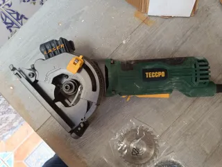 Sierra Circular Pequeña Teccpo