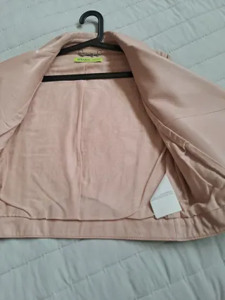 Chaqueta  de piel de Versace Jeans Couture Rosa