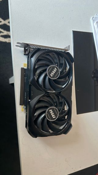 MSI GeForce RTX 4060 Ti Ventus 2X OC COMO NUEVO!!