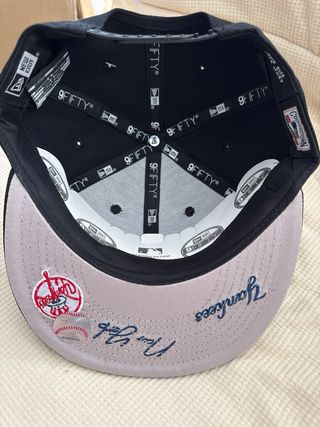 Gorra New Era Yankees Negra y Blanca