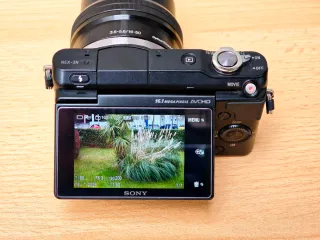 Cámara Sony Nex 3N + Objetivo 16-50mm OSS