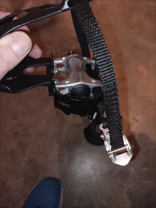 Pedales de bicicleta negros