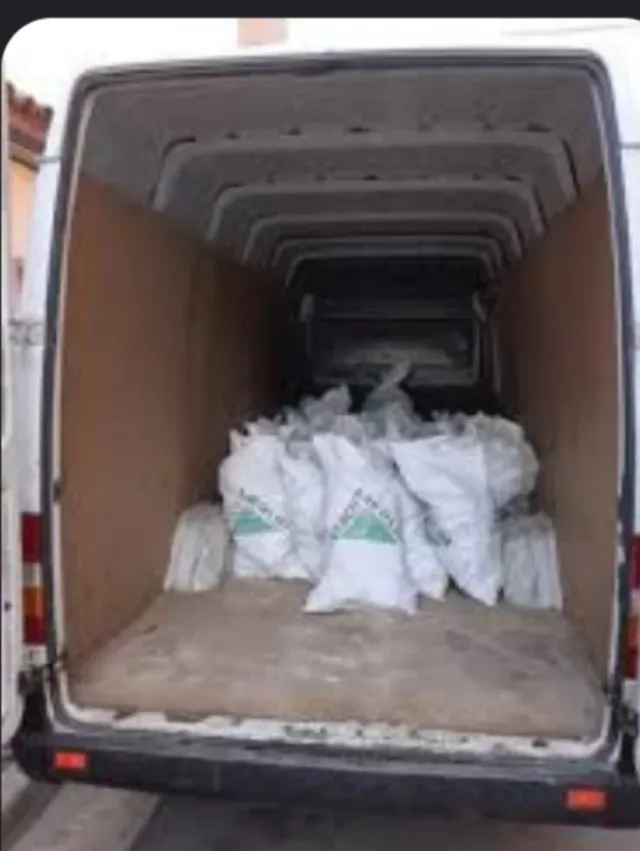 RETIRADA DE ESCOMBROS EL  SACO DESDE UN 1'50€