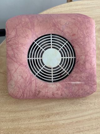 Aspirador de uñas rosa