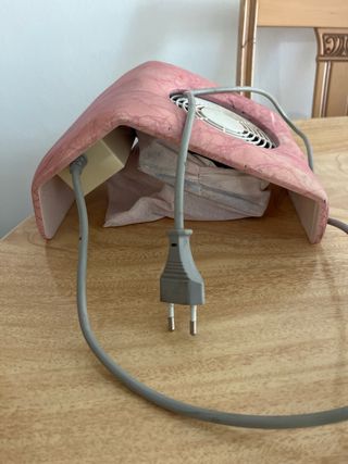 Aspirador de uñas rosa