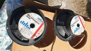 Altavoces APS 8 medios