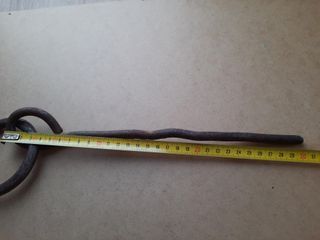 Argolla antigua hierro forjado 8,6 cm diámetro