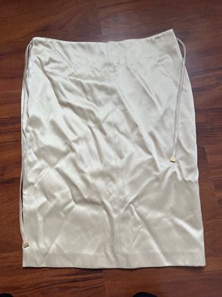 Traje de mujer dorado marca purificación garcia