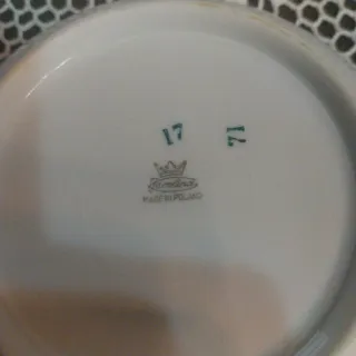 Ciotola in porcellana con fiori ideale x macedonia