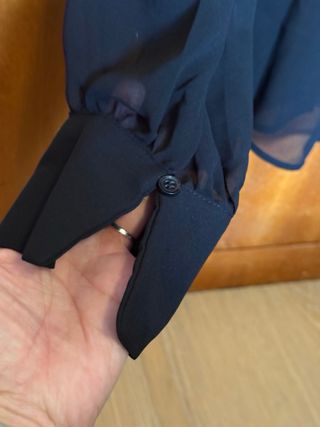 Camisa negra transparente de Zara