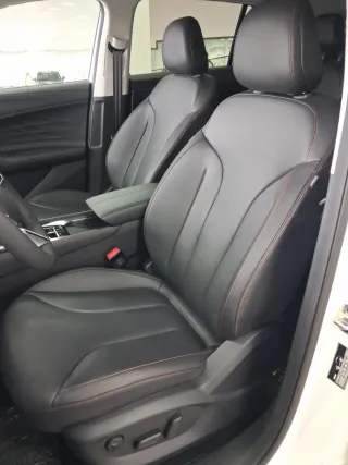 MG HS híbrido luxury 2026