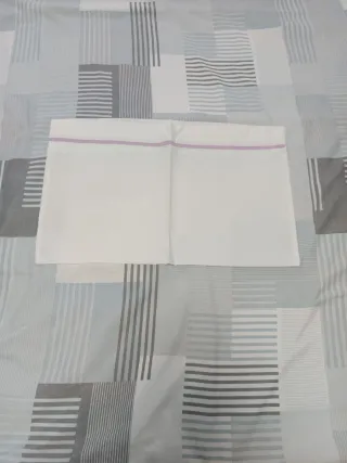 2 Juegos de sábanas cuna