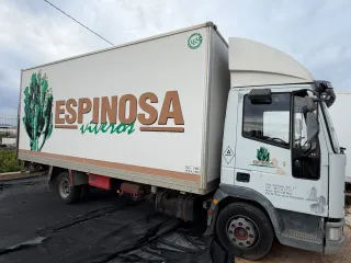 Camión Iveco Eurocargo Tector