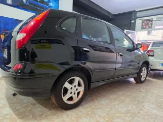 Nissan Almera 2005