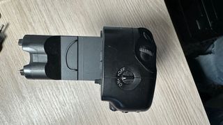 Impugnatura a batteria Meike per Canon EOS