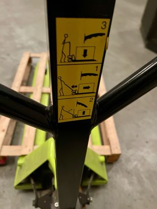 Transpaleta manual Lifter