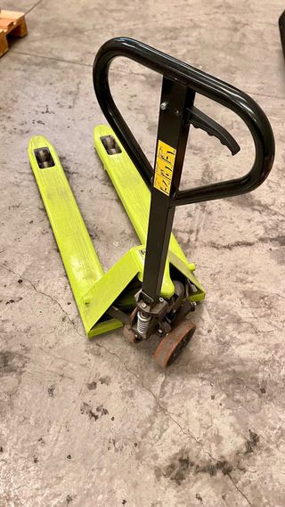 Transpaleta manual Lifter