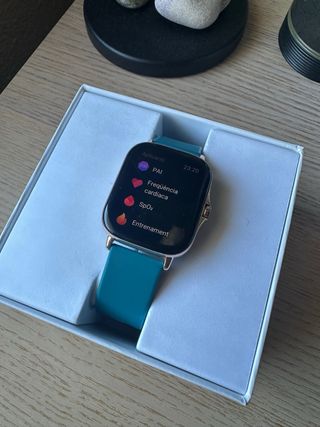 Amazfit GTS 2 - Beige/Dorado