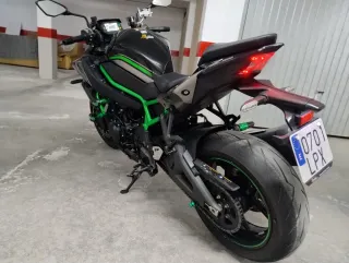 Kawasaki zH2 Moto