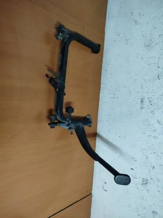 Caballete Central Kymco Superdink 2012