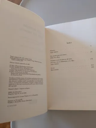 Un extraño para mí mismo (Historias) (Spanish E..