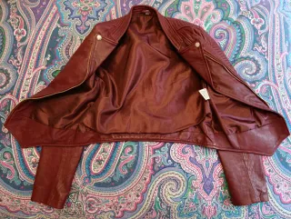 Cazadora Piel Burdeos