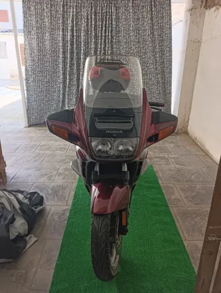 Honda Turismo pan europea 1100 lt ITV 2027