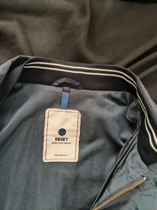 Chaqueta gris talla XL