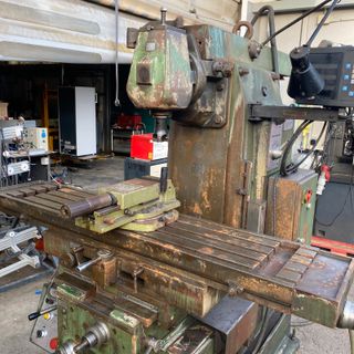 Fresadora Juan Fariñas UM 7 kW