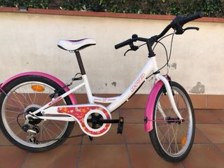 Bicicleta niña B-PRO 20 blanca y rosa con 6marchas
