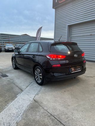 Hyundai i30 1.6CRDI KLASS 5P