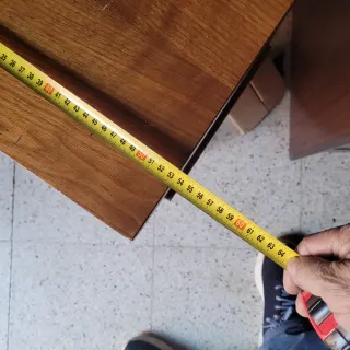 Mesa auxiliar retro de madera