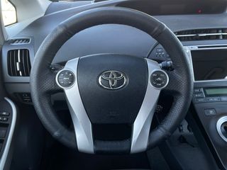 (Único Prop. / Mant. en Toyota) Toyota Prius 2011