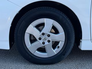 (Único Prop. / Mant. en Toyota) Toyota Prius 2011