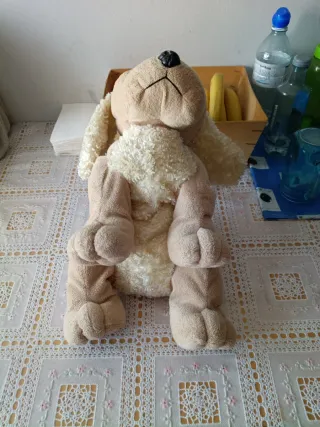 Peluche perro grande beige