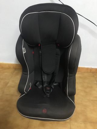 Sillón de coche negro