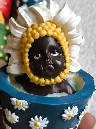 Lote 12 MACETAS DECORATIVAS CON "BEBES NEGRITOS"