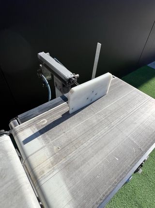 Controlador de pesos Garvens con rechazador