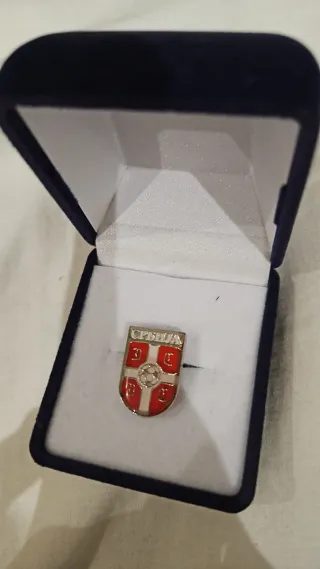 Pin/broche federación Serbia de fútbol