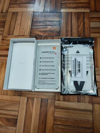 Xiaomi 15t pro 12/512, carcasa transparente