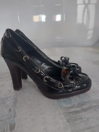 Zapatos Zara Talla 36 Tacón Charol