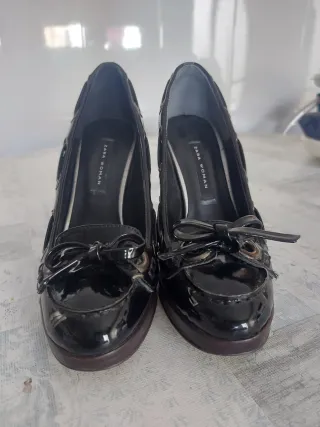 Zapatos Zara Talla 36 Tacón Charol