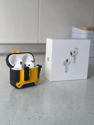 Airpods 4 con cancelación de ruido