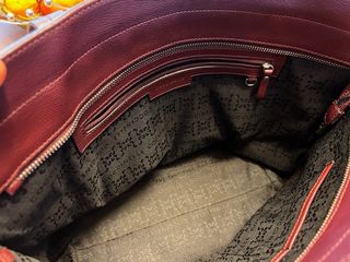 Borsa Coccinelle Yamilet Pelle Martellata