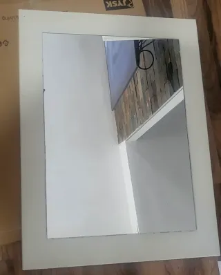 Espejo rectangular blanco
